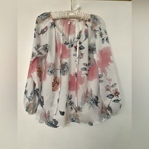 New Long Sleeve Floral Blouse
